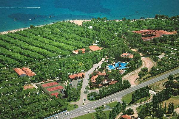 Playa Montroig camping resort aerial view